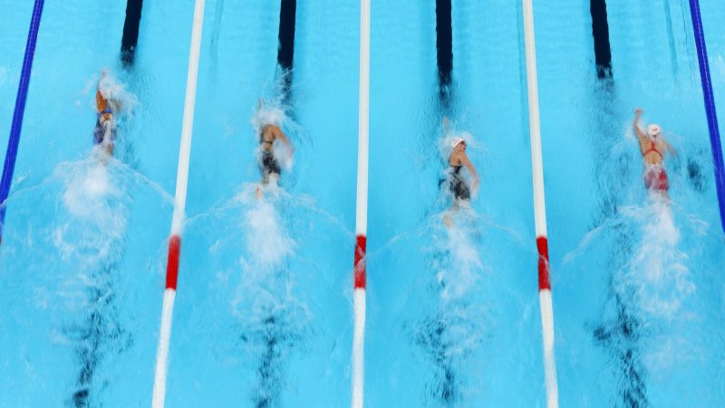 Notfall bei Olympia! Schwimmerin kollabiert