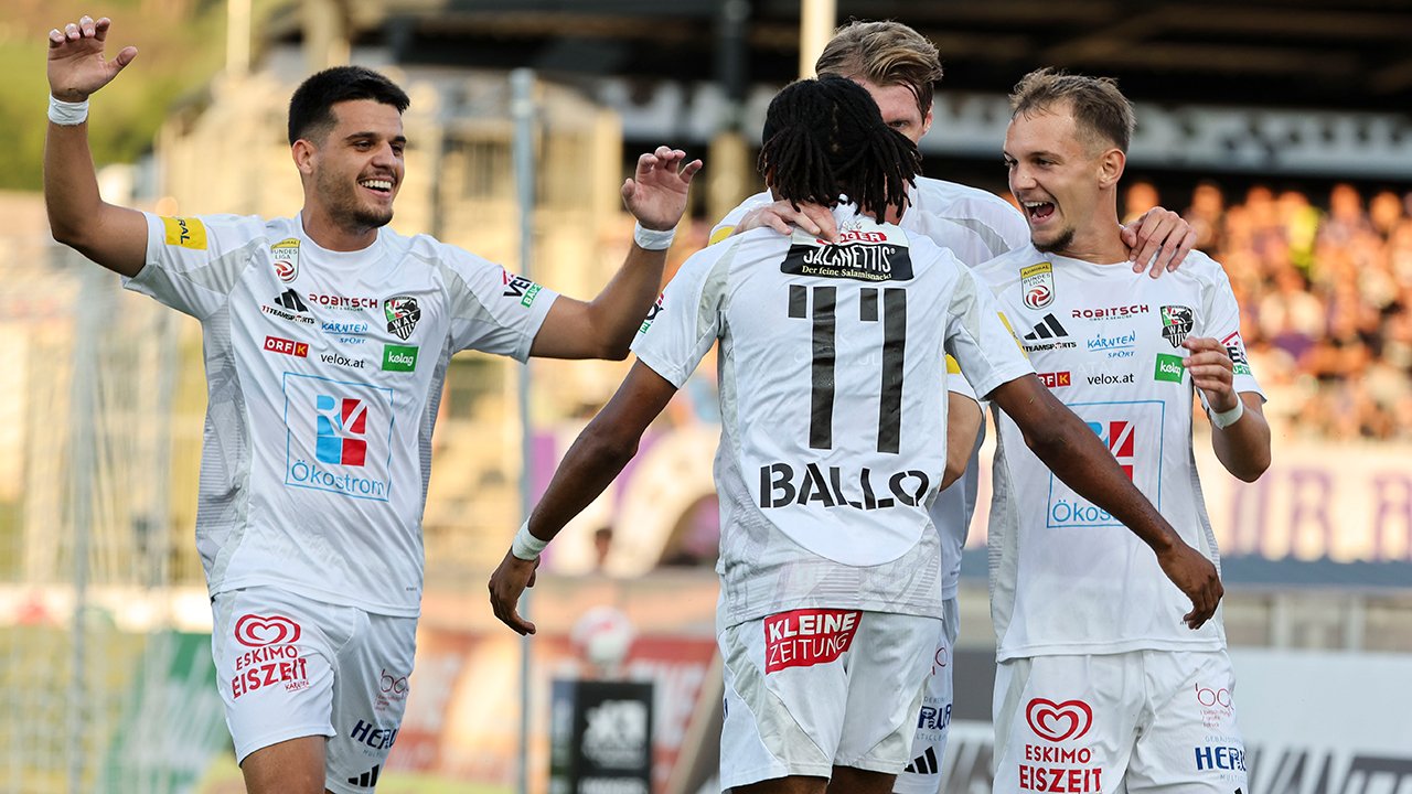 Heftige Klatsche für Pacult im Kärntner Derby