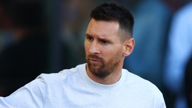 Klimaaktivisten besprühten Messi-Villa auf Ibiza