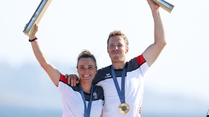 Da ist das Ding! So feiern Vadlau/Mähr die Gold-Medaille