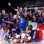 Italiens Frauen-Team bejubelt Olympiasieg im Volleyball