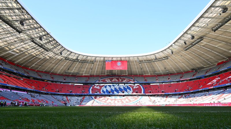 Im Retro-Look! Bayern präsentiert neues CL-Trikot