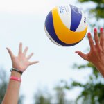 Beachvolleyball-EM: Zwei Frauen-Teams erreichen K.o.-Phase