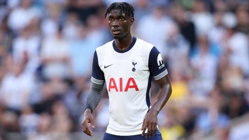 Nach Lachgas-Eklat: Tottenham-Kicker suspendiert