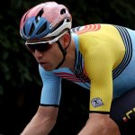 Van Aert schlüpft nach Sprint-Ankunft ins Rote Trikot