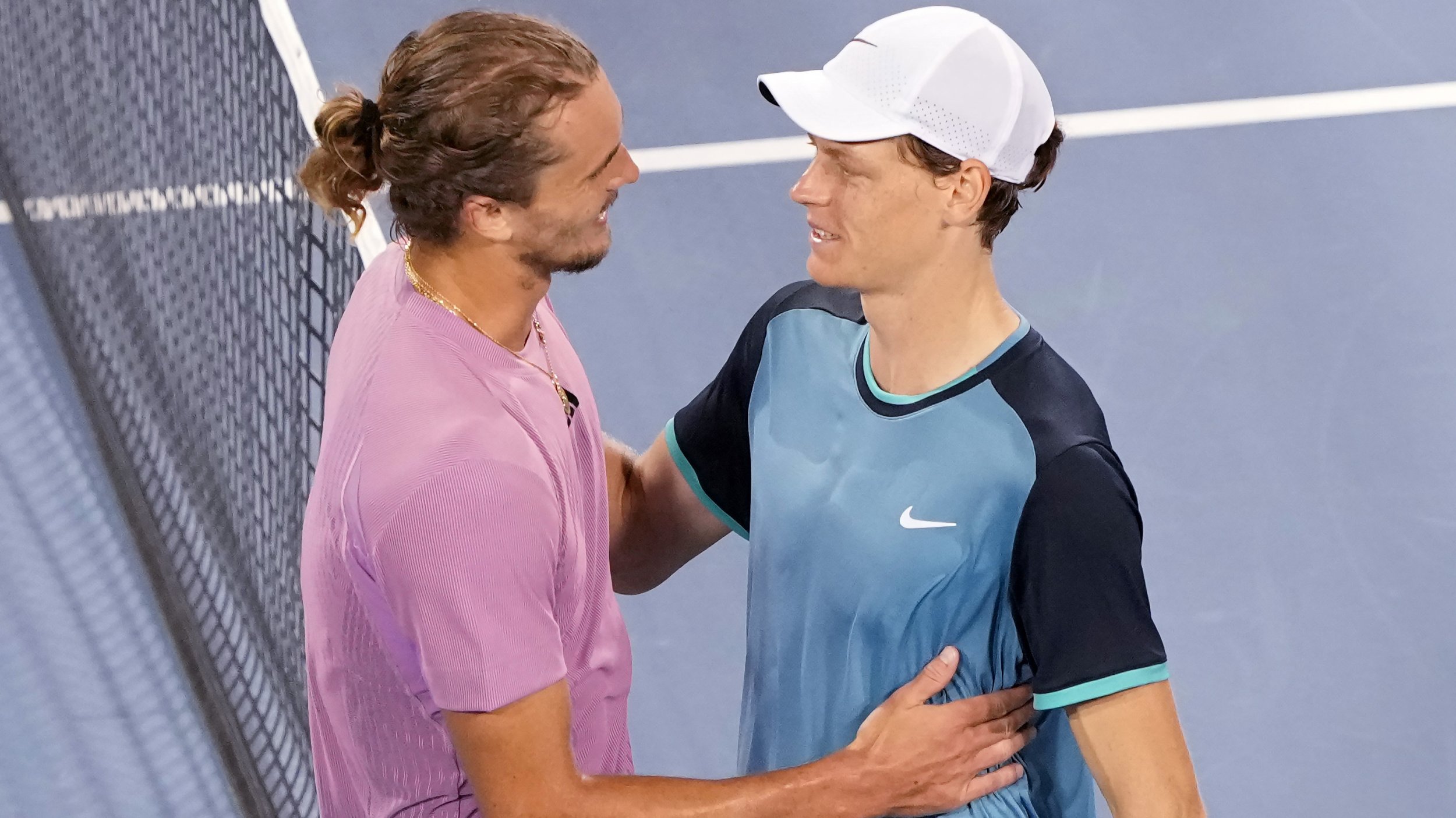 Halbfinal-Krimi! Sinner biegt Zverev in Cincinnati knapp