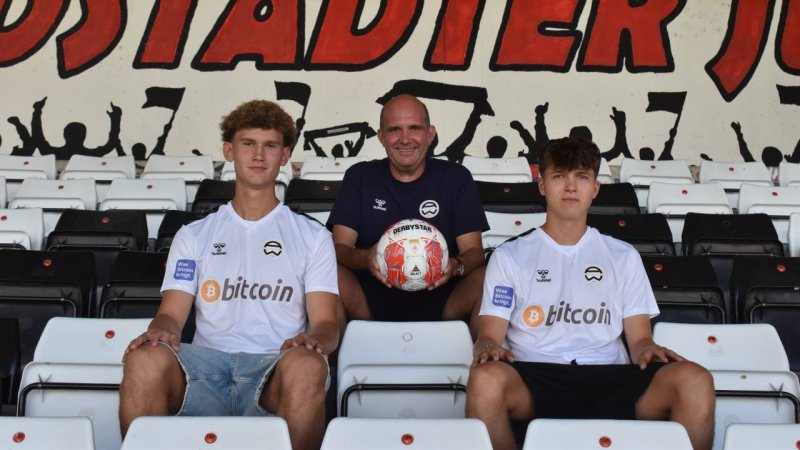 Admira stattet zwei Talente mit Jungprofiverträgen aus