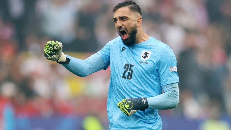 Erster Sommertransfer: Liverpool mit EM-Shootingstar einig