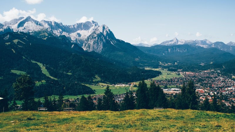 Zwischen Himmel und Hölle: Der Garmisch-Klassiker im Sommer