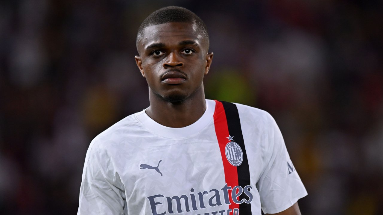 <a href='/de/daten/news/fussball/juventus-turin/' class='tag'>Juventus Turin</a> schnappt sich Milan-Verteidiger