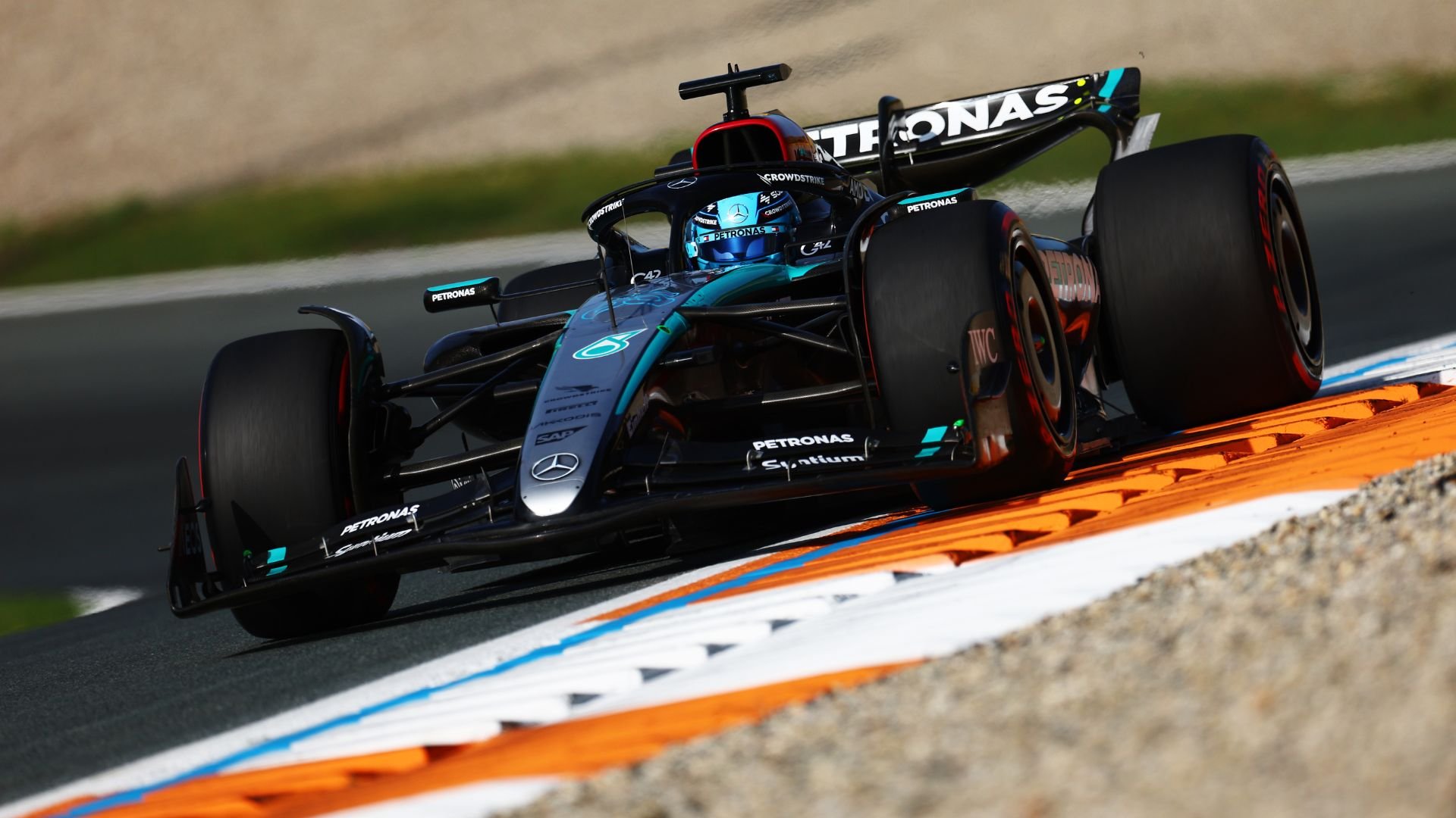 Mercedes-Pilot führt zweites Training in Zandvoort an