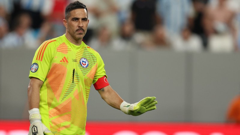 Chile-Keeper Bravo beendet seine Karriere