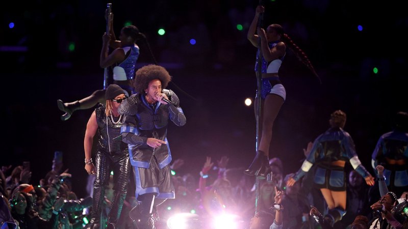 DIASHOW: Die besten Bilder der Halftime-Show der Super Bowl