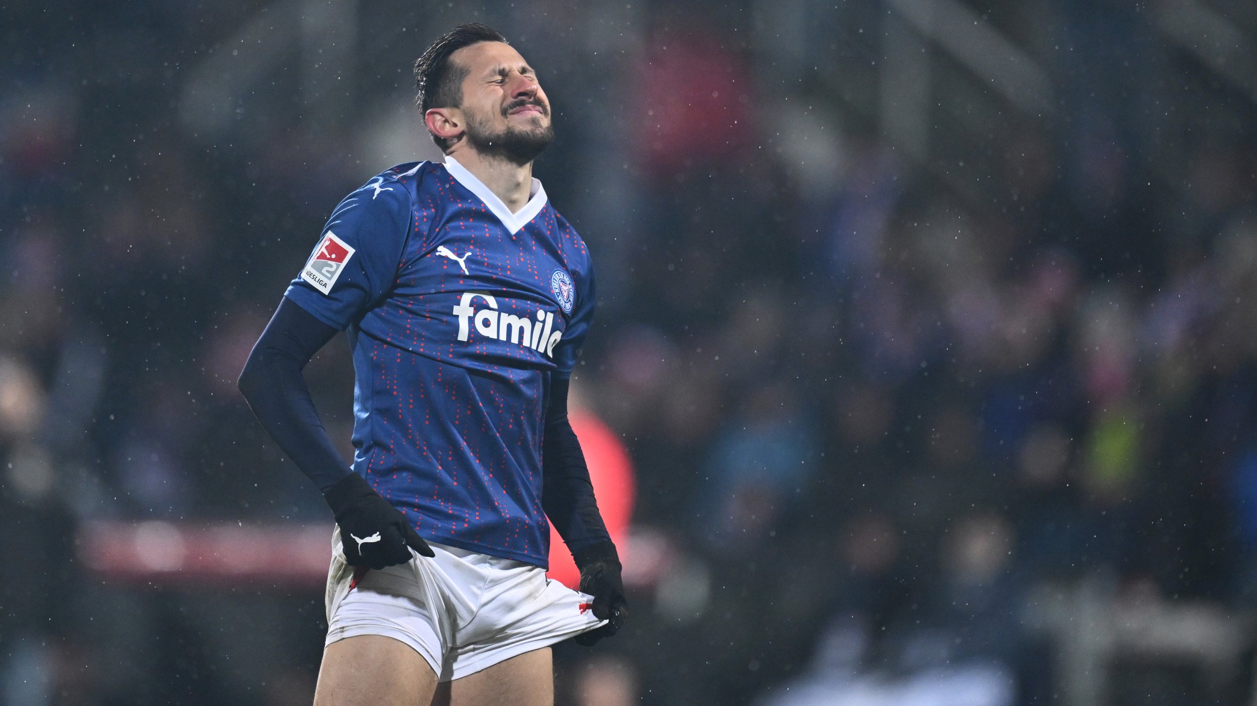 <a href='/de/daten/news/fussball/holstein-kiel/' class='tag'>Holstein Kiel</a> lässt Punkte im Aufstiegskampf liegen