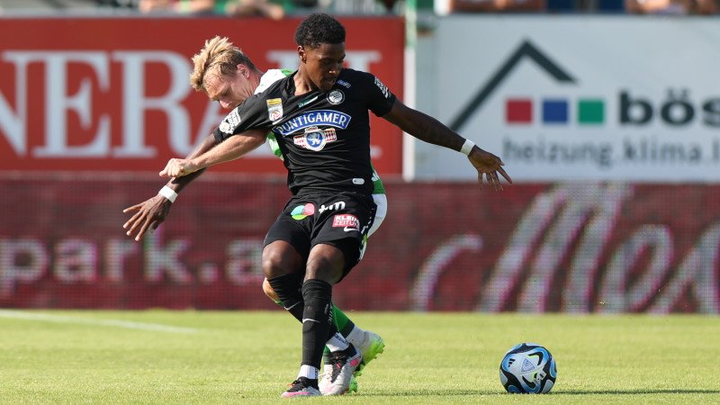 Sturm verleiht Angreifer Teixeira nach <a href='/de/daten/news/deutschland/' class='tag'>Deutschland</a>