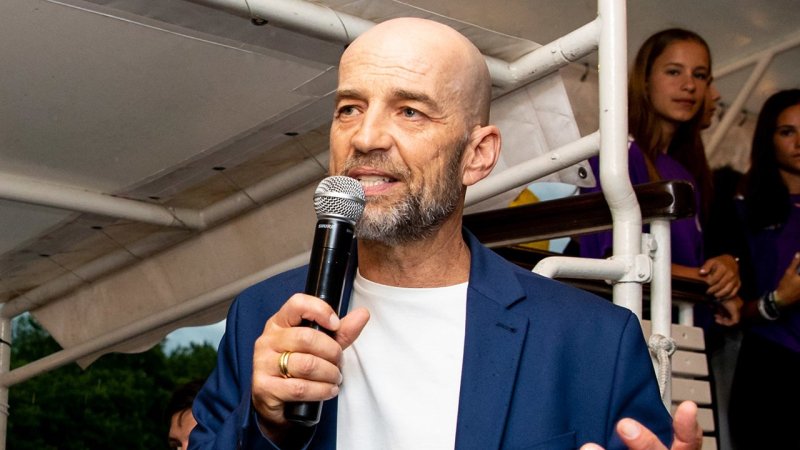 VAR es das wert? Bundesliga-Sportdirektoren im Zwiespalt