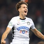 Spiel gedreht! Ein 18-Jähriger rettet Sturm vor einer Pleite