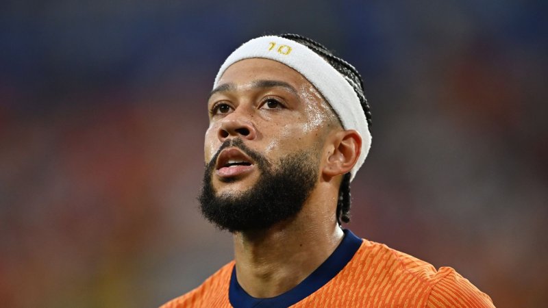 Brasilien-Transfer? Glücksspielfirma soll Depay-Lohn zahlen