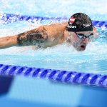 Schwimm-Ass Bucher opfert Trainingsbedingungen für Familie