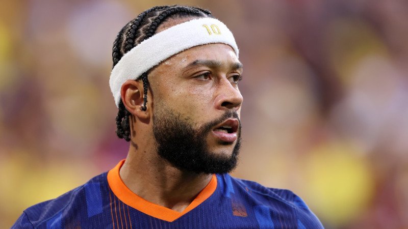 Depay mit Brasilien-Wechsel - umstrittene Finanzierung