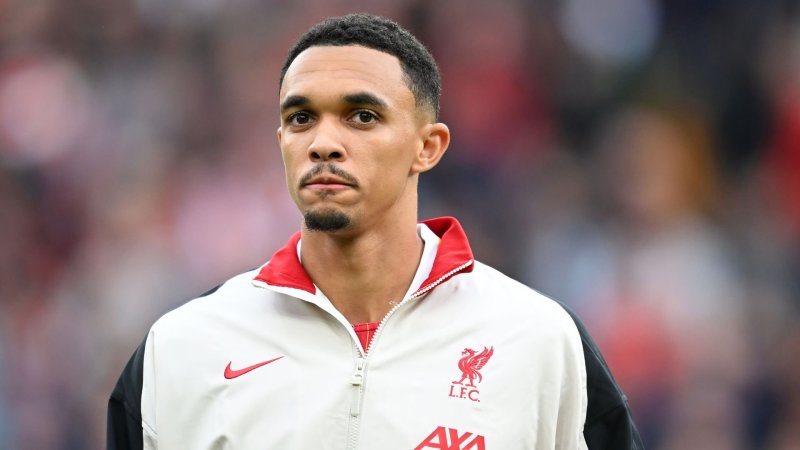 Liverpool-Verteidiger lehnt neuen Vertrag ab