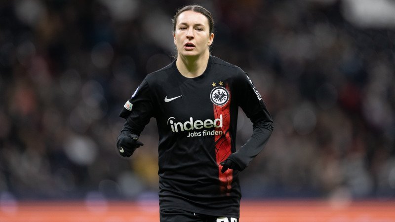 Bei Frankfurter Frustbewältigung: Dunst trifft im DFB-Pokal