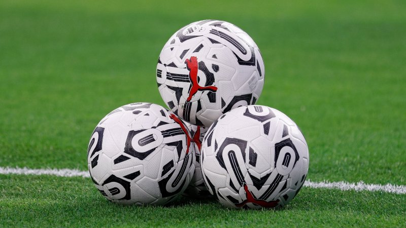 Kurios! Spieler in Wales-Liga während Partie verhaftet