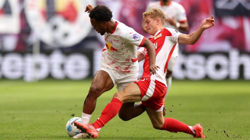 Union ringt Leipzig Remis ab - Stöger-Assist bei Niederlage