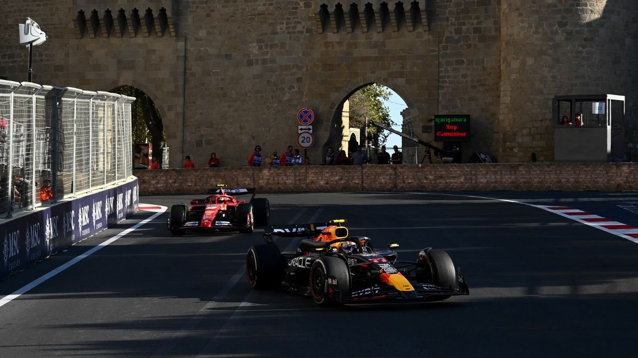 Keine Strafe für Perez und Sainz nach Baku-Crash