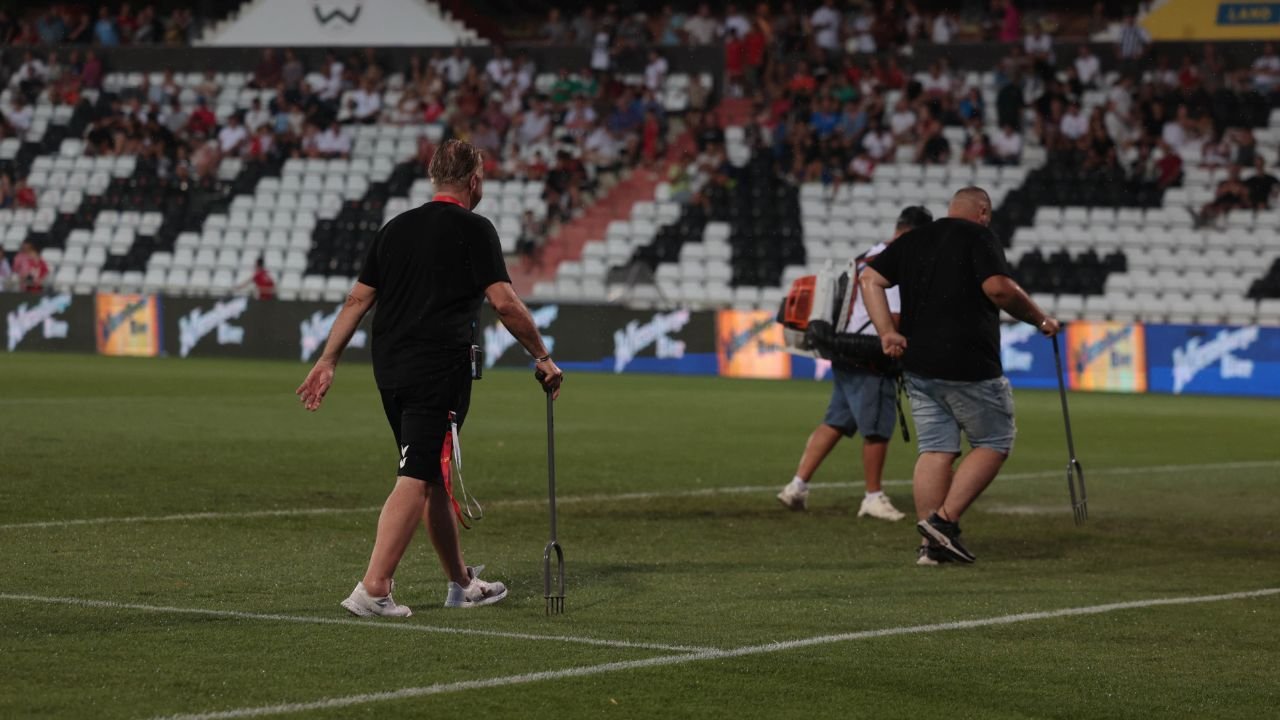 Admira-Fangruppe poltert: "Spiele kann man verschieben!"