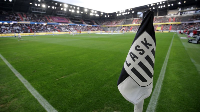 Flutkatastrophe: Bundesligist lädt Feuerwehren zu Match ein