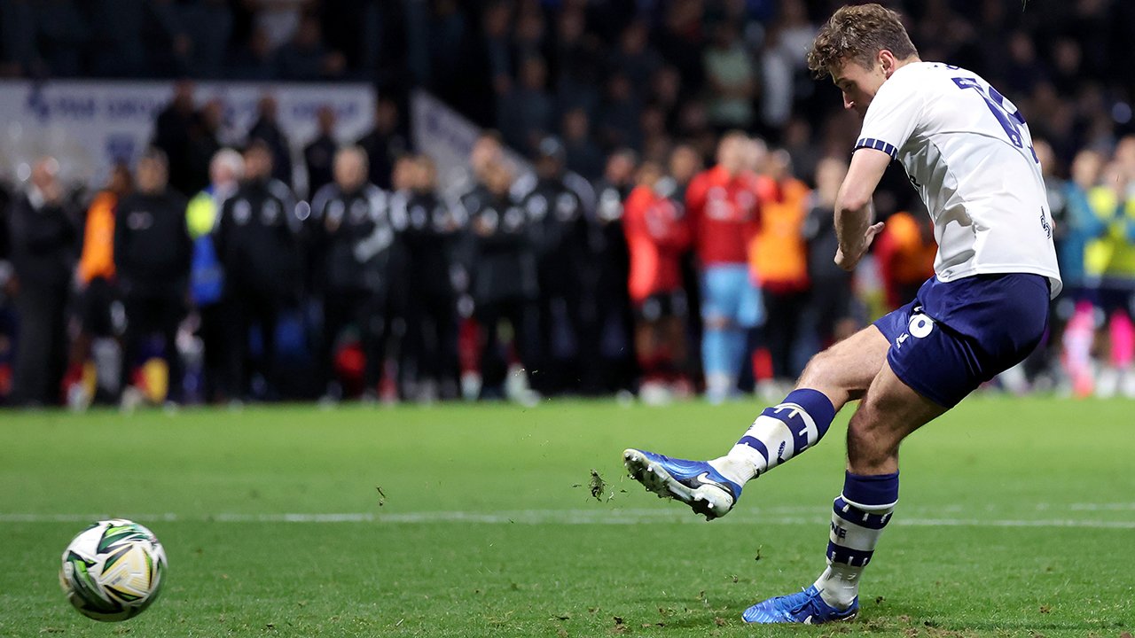 Rekord! So ein Elferschießen gab es in England noch nie