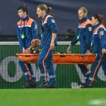 Früher Schreck für Sturm! Wüthrich mit Trage abtransportiert