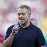 Bei CL-Spiel Barcas: "Flick heil"-Banner sorgt für Aufregung