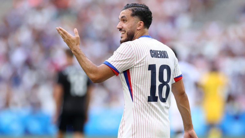 Lyon verlängert mit 25-Millionen-Euro-Mann