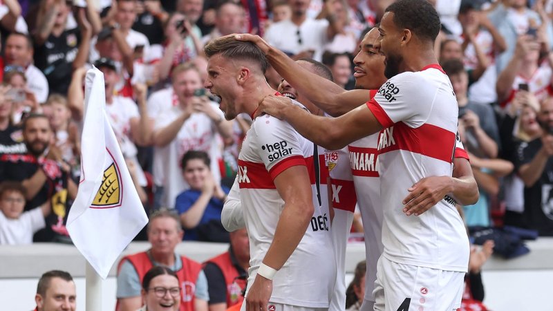 Stuttgart demontiert BVB im Duell der CL-Teilnehmer