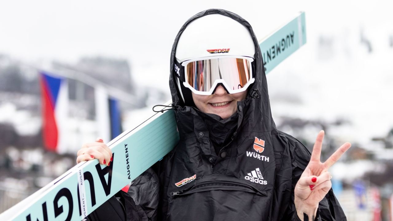 Baby-Glück! Skispringerin verpasst anstehende Weltcup-Saison