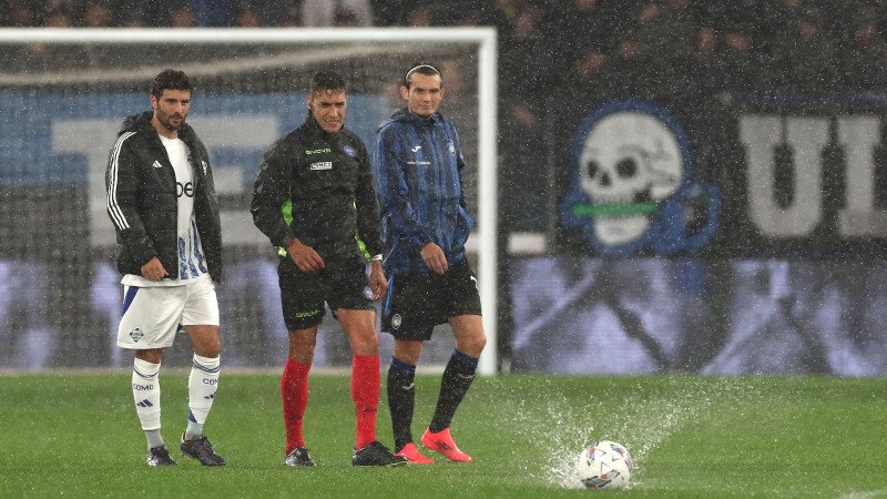 Starkregen! Serie-A-Partie mit Braunöder fällt ins Wasser