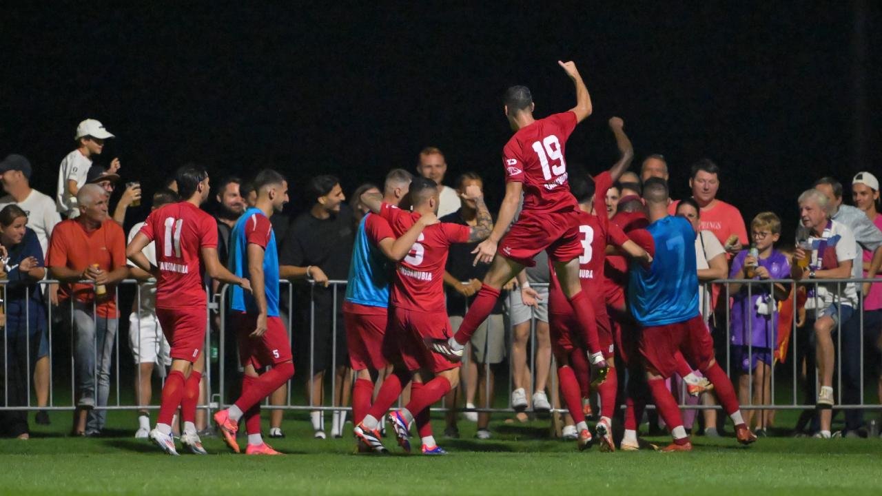 Regionalliga: Oedt feiert deutlichen Heimsieg