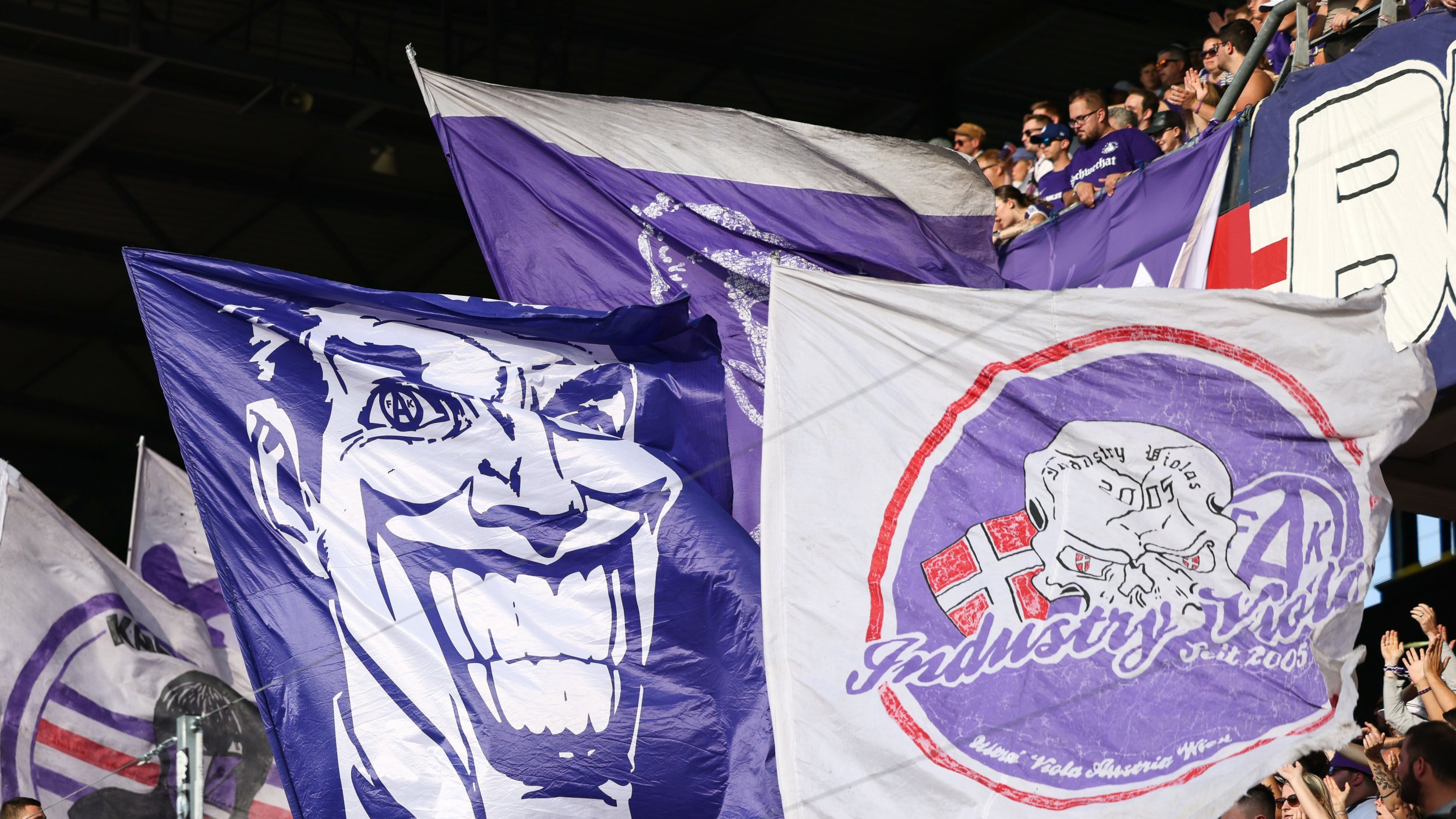 Austria- und Sturm-Fans sammeln Spenden für Hochwasseropfer