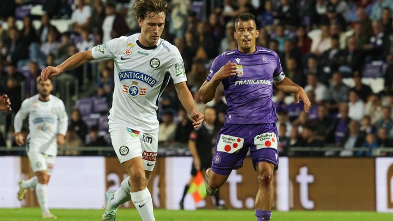 Sturm Graz gibt Sieg bei Austria in doppelter Unterzahl her