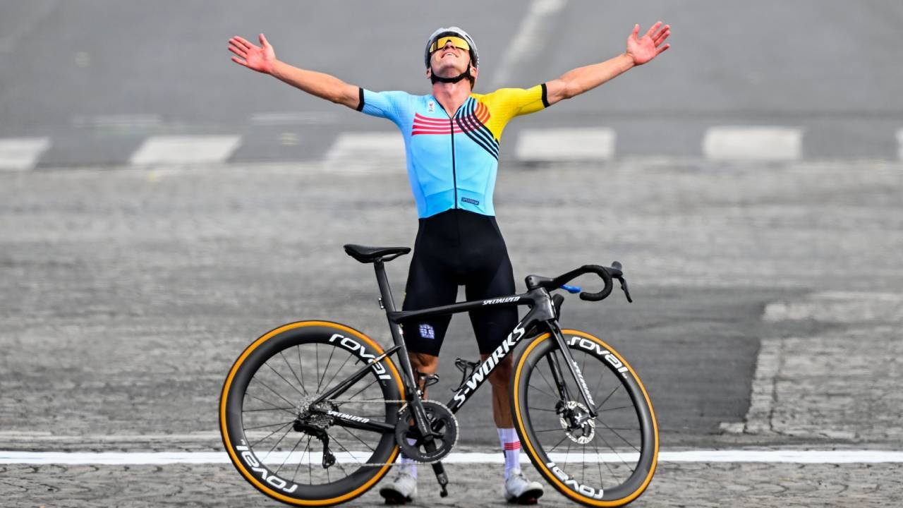 Evenepoel beendet Spekulationen um Red-Bull-Bora-Wechsel