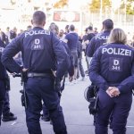 Salzburg - Brest: Polizei konfiszierte Bengalos und Joint