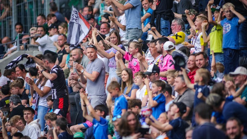 LASK initiiert Spendenaktion für krebskranke Kinder