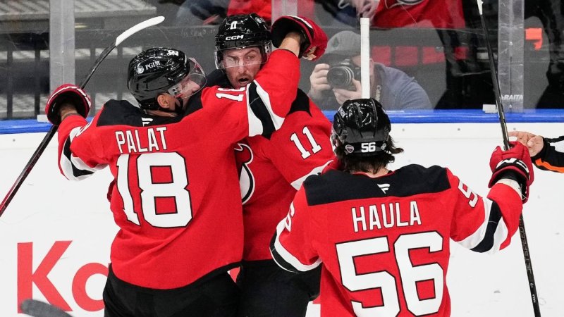NHL: New Jersey Devils feiern Auftaktsieg in Prag