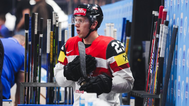 <a href='/de/daten/news/eishockey/nhl/' class='tag'>NHL</a>: <a href='/de/daten/news/eishockey/marco-rossi/' class='tag'>Marco Rossi</a> winkt Platz in Minnesotas Paradelinie