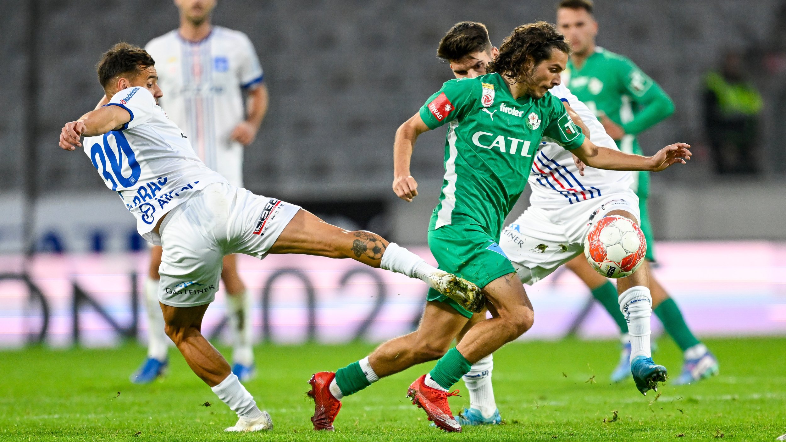 Blau-Weiß Linz vergibt Führung in Tirol