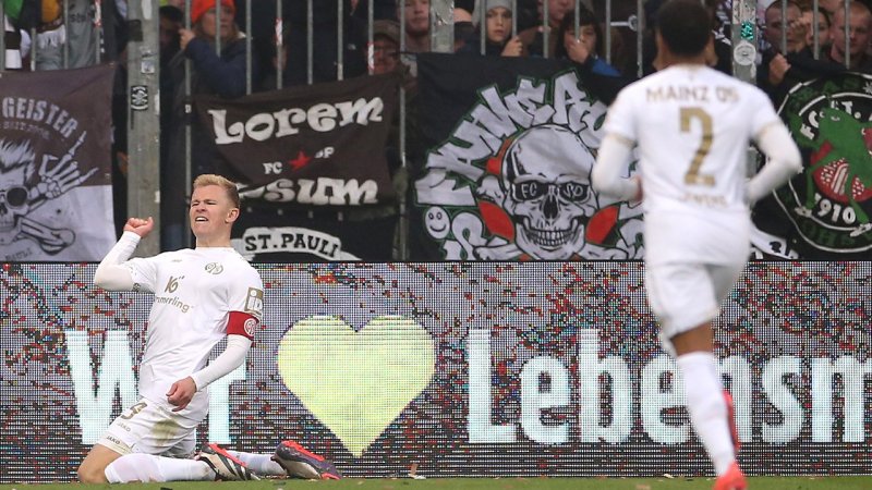 Mwene-Vorlage zu Beginn! Mainz siegt bei St. Pauli