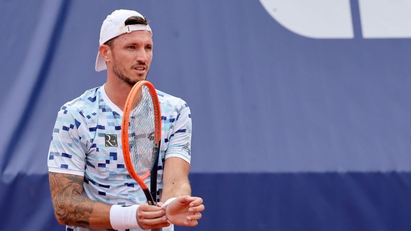 Challenger in Valencia: Novak nach Zwei-Satz-Sieg weiter