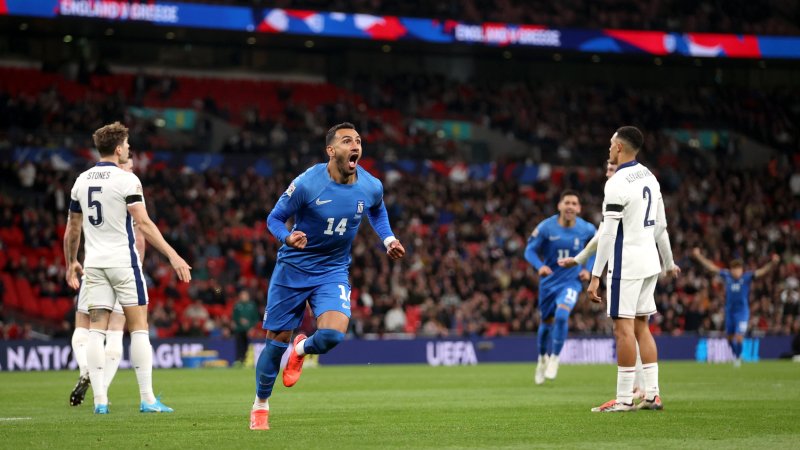Irre Schlussminuten! Griechenland holt Sieg im Wembley